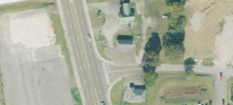15 Hickory St