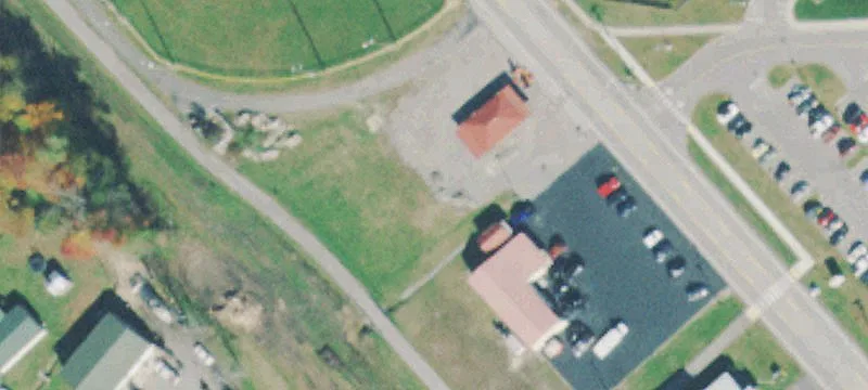 707 Commercial Ave