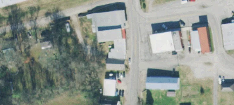 706 Main St