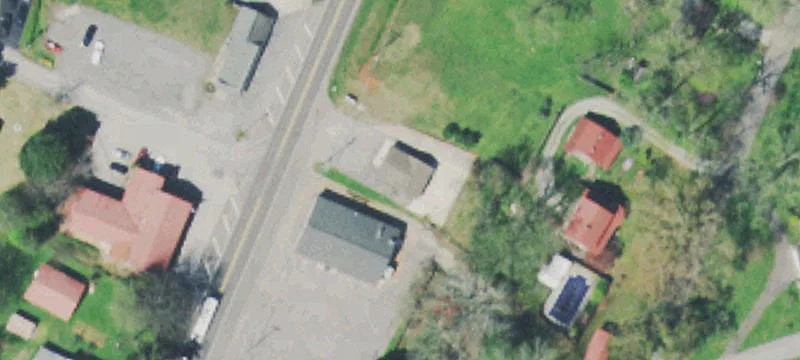 804 Race St
