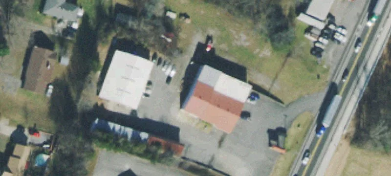 3327 Hwy 31st W