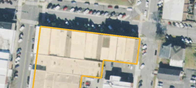 121 Market E St