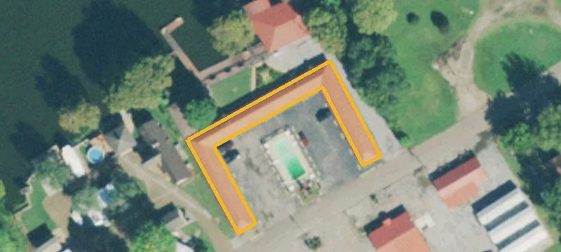 256 Lakeview Dr