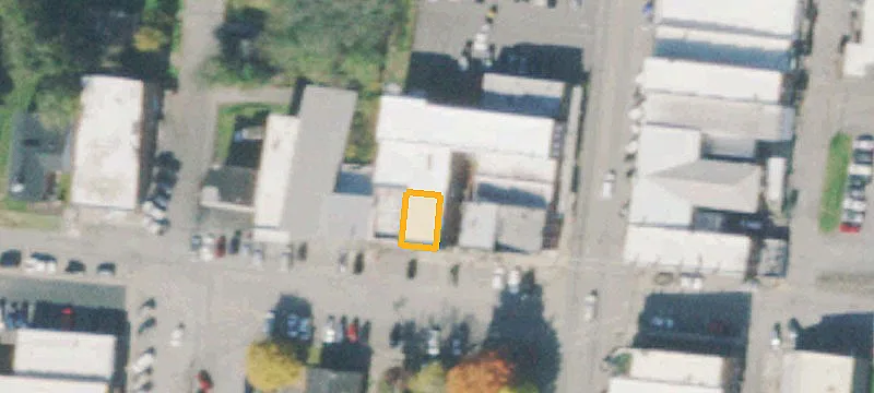 110 3rd W Ave