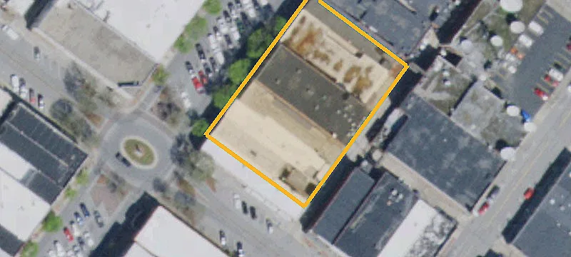 211 Broad St