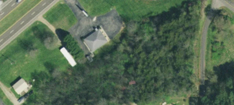 893 Hwy 11th E