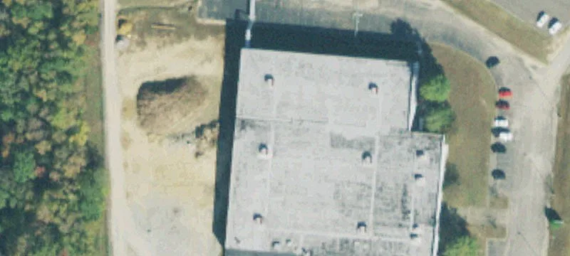 689 Industrial Park Dr