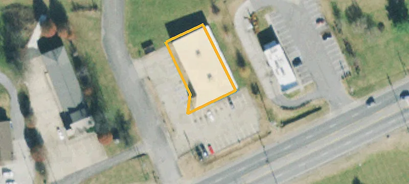934 Main St