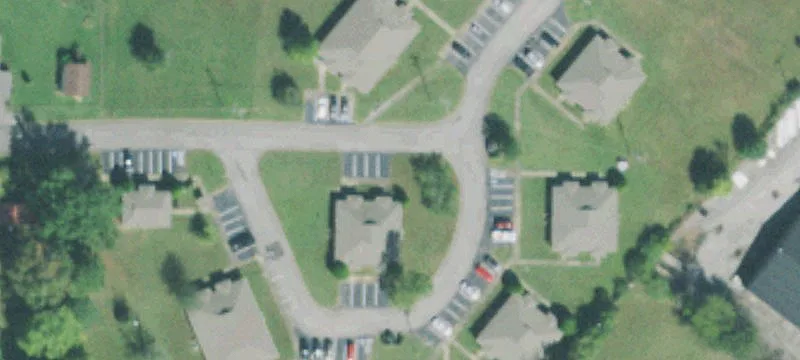 46 Hillview Apartments Dr