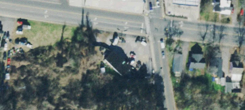 702 Greenwood Ave
