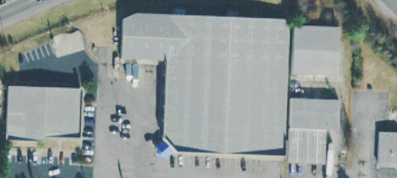135 Riv Rock Blvd