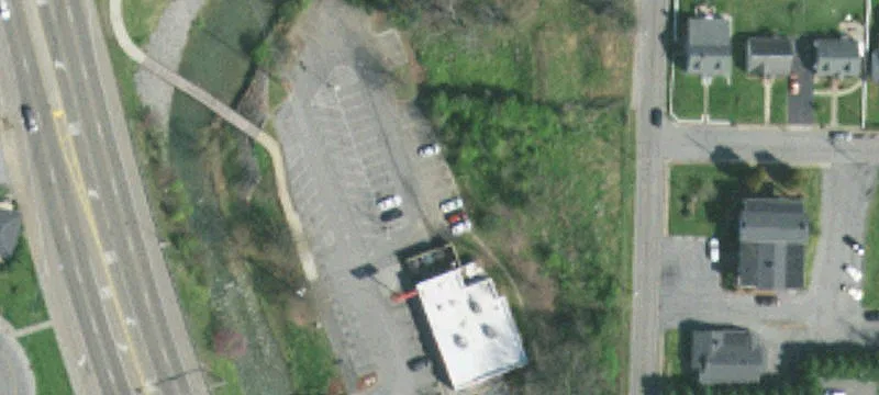 425 Volunteer Pkwy