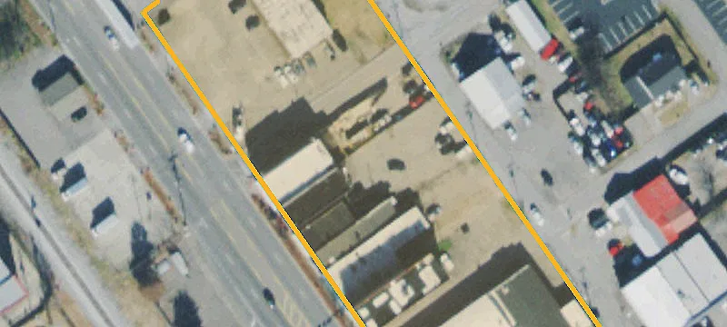 11 Lowry St
