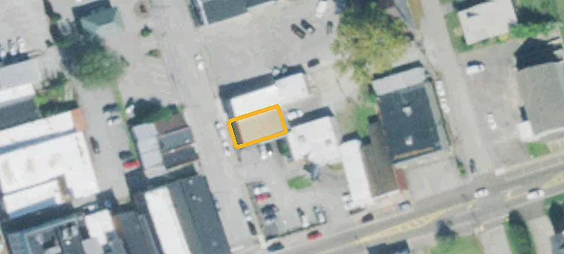 110 2nd Ave
