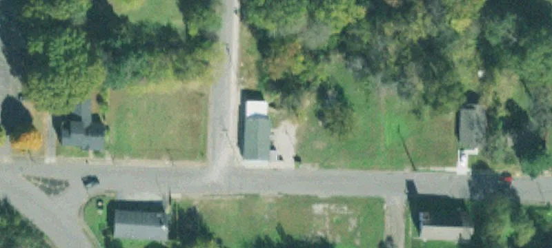 303 Hale St