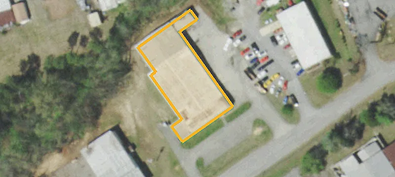 104 Flint Rd