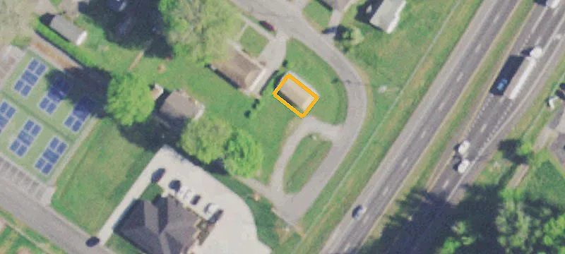 109 2nd Ave