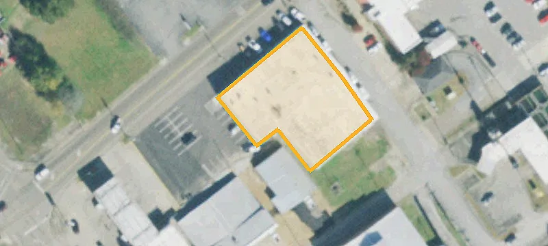 225 Main St