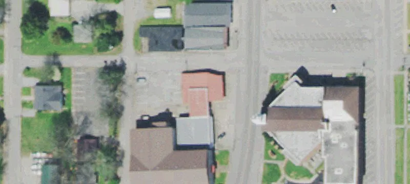 140 College S St