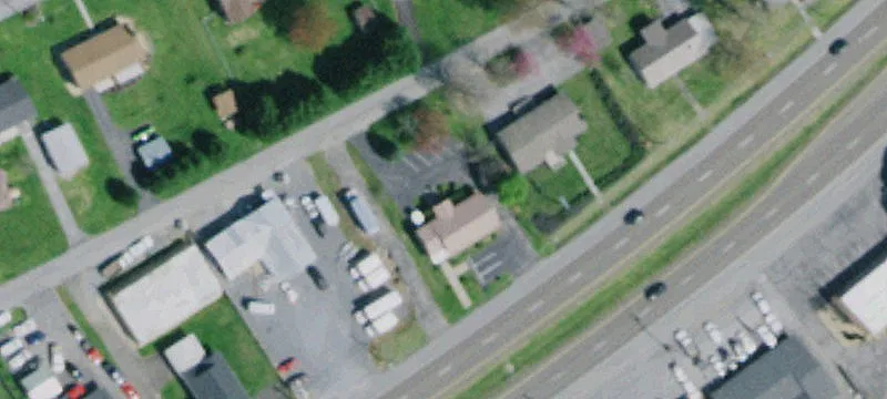2332 Volunteer Pkwy