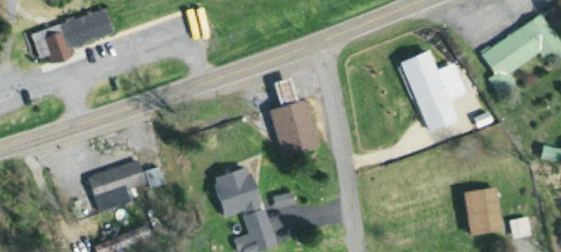 1174 Bristol Caverns Hwy