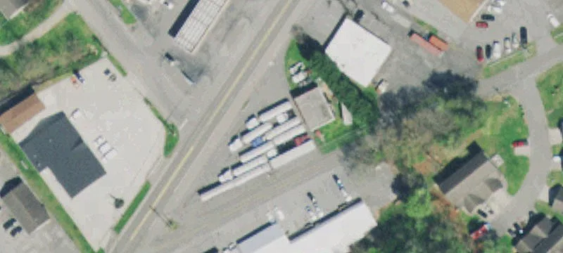 2000 Broadway Ave