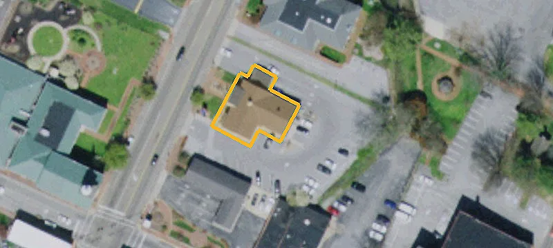 206 Main St
