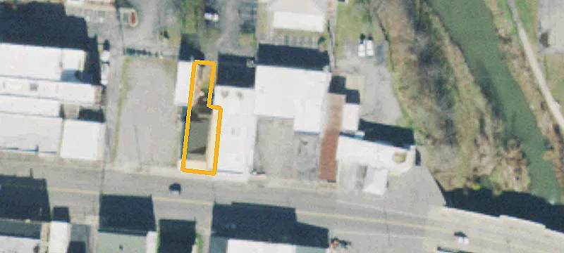 124 Commerce St