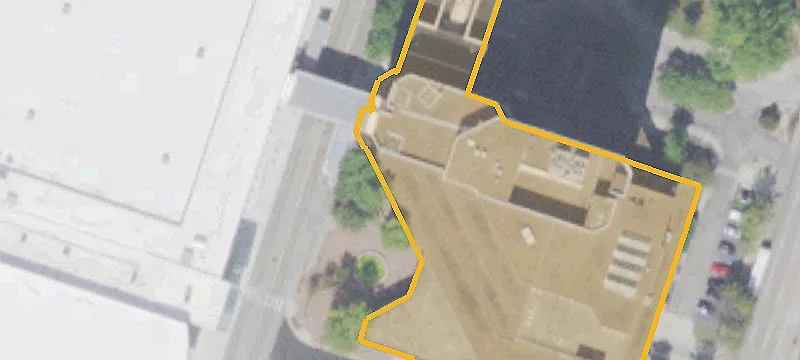 250 Main St