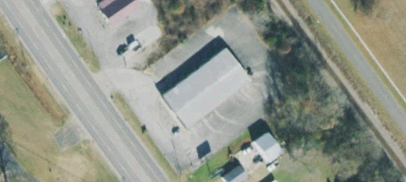 736 Main St