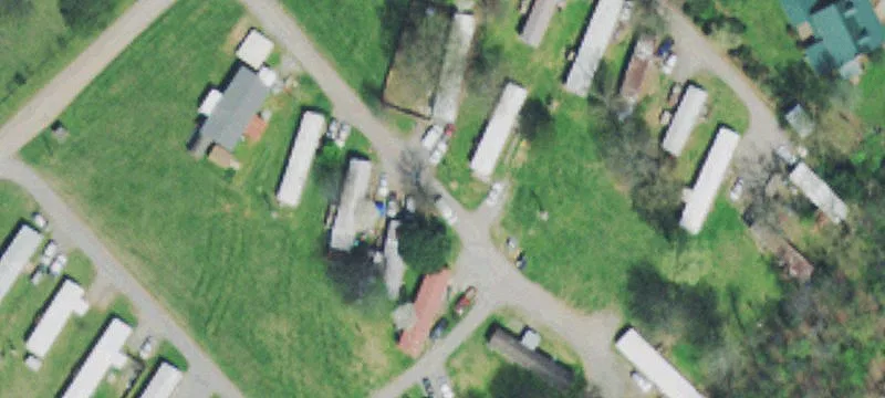 1352 Maple Ln