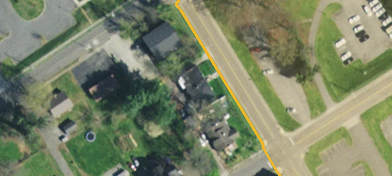315 Henry St