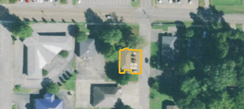 595 Tickle St