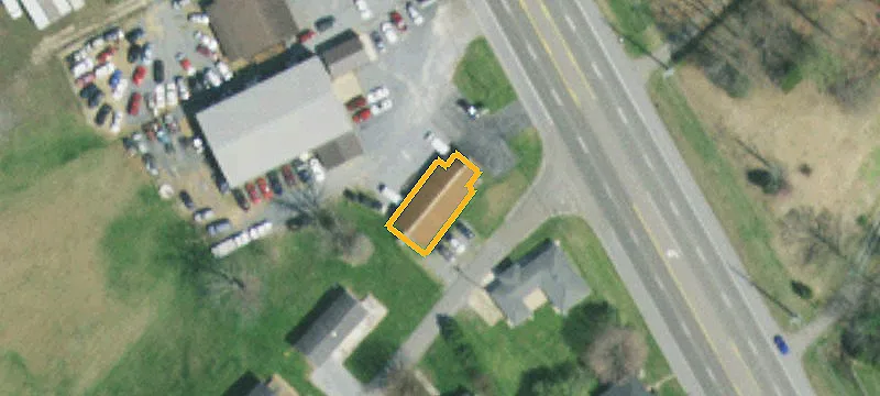 4038 Hwy 19th E