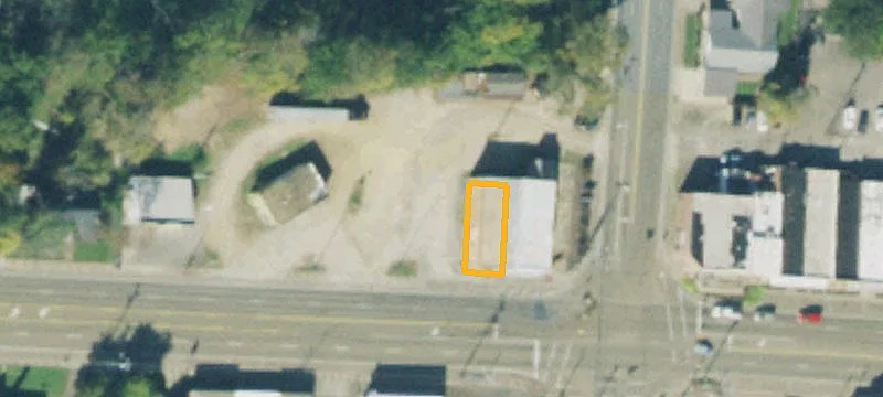 118 Main St