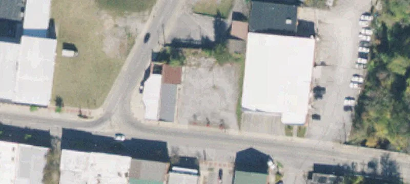 303 Main St