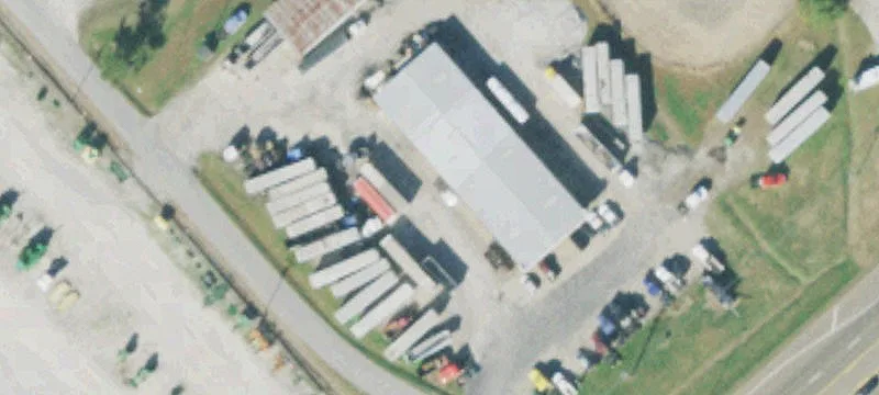 687 Hwy 51st N