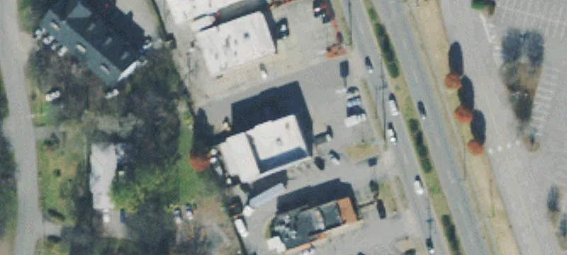 805 Rivergate Pkwy