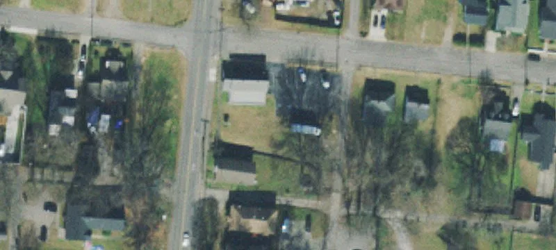 2614 Foster Ave