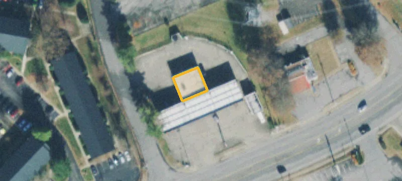 1607 Middle 10th Blvd