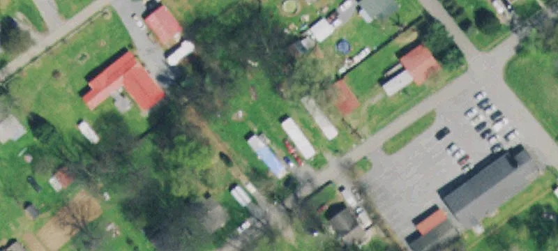 312 Rockford Cedar St