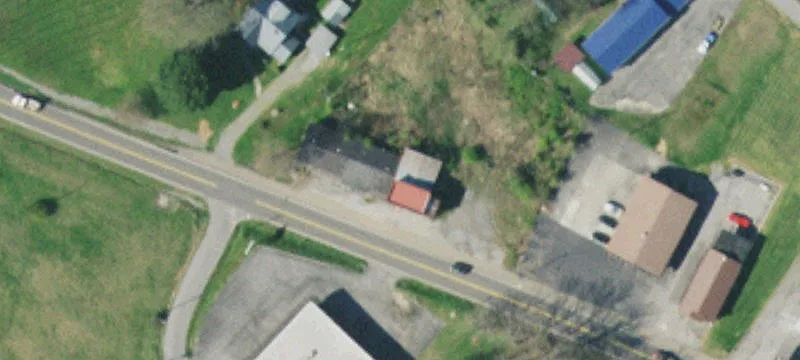 422 Hwy 11th E