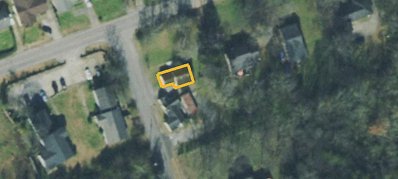 661 Moormans Arm Rd