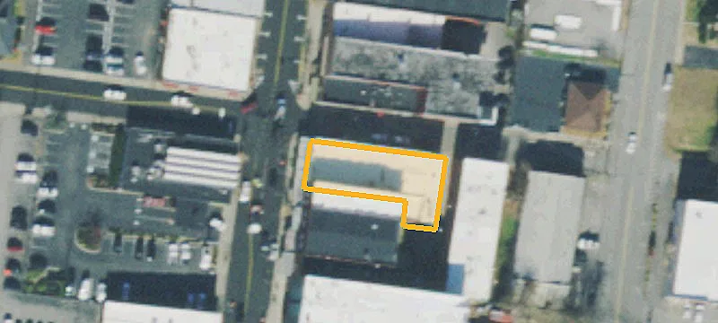 700 Main St