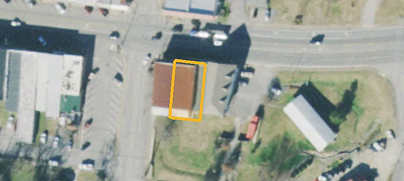106 Main St
