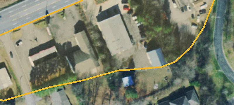 1110 Hwy 70th E