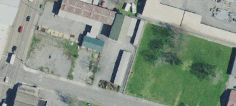 220 Bruce St