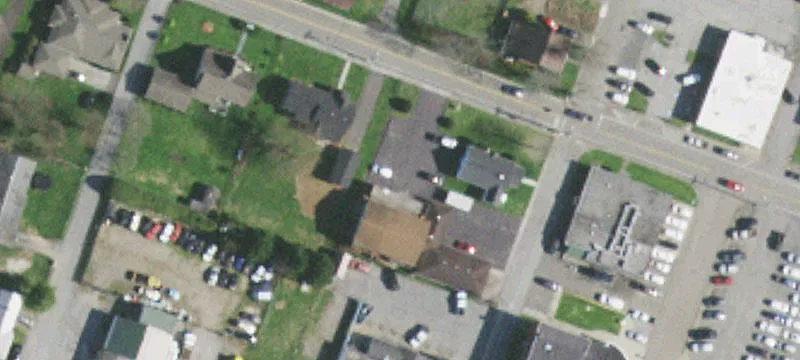 307 College St