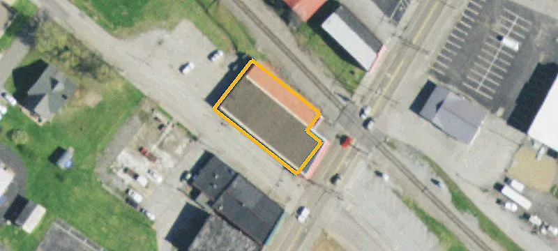 1703 Main St