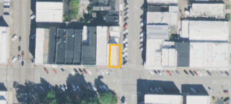 102 Washington St